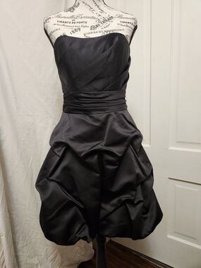 David's Bridal Sz 4 Strapless Black Bubble Hem Formal Cocktail Dress NEW!